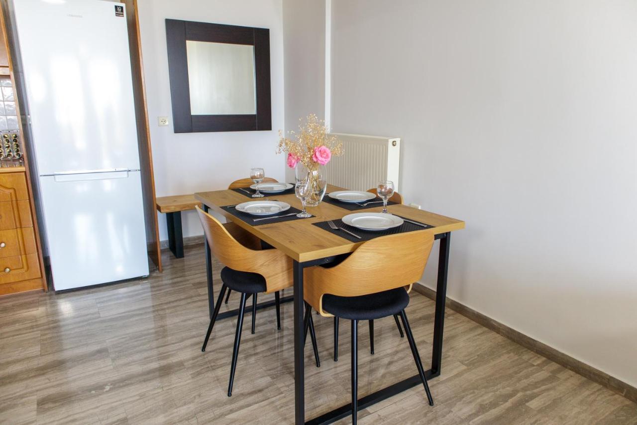 Almyros Aktis Seaview Apartment Kalamata Exterior foto